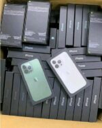 Buy iPhone Liquidation Pallets - Image 8